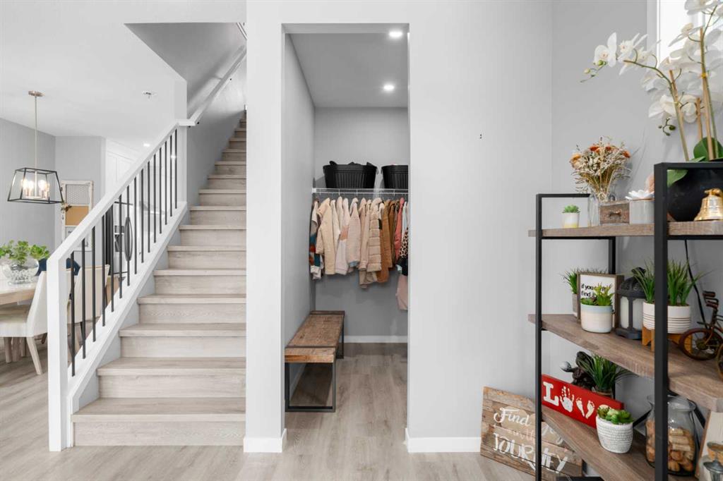 Picture for 92 Wolf Gate 