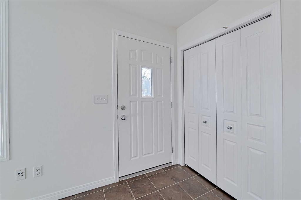 Picture for 38 Cranford Drive SE