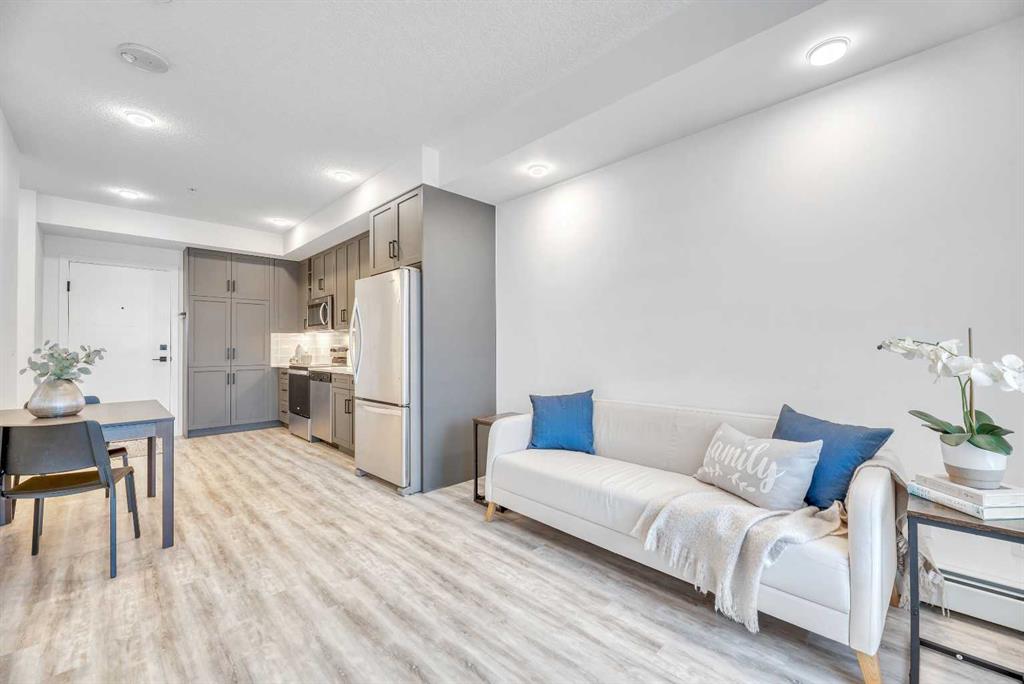 Picture for 518, 4138 University Avenue NW