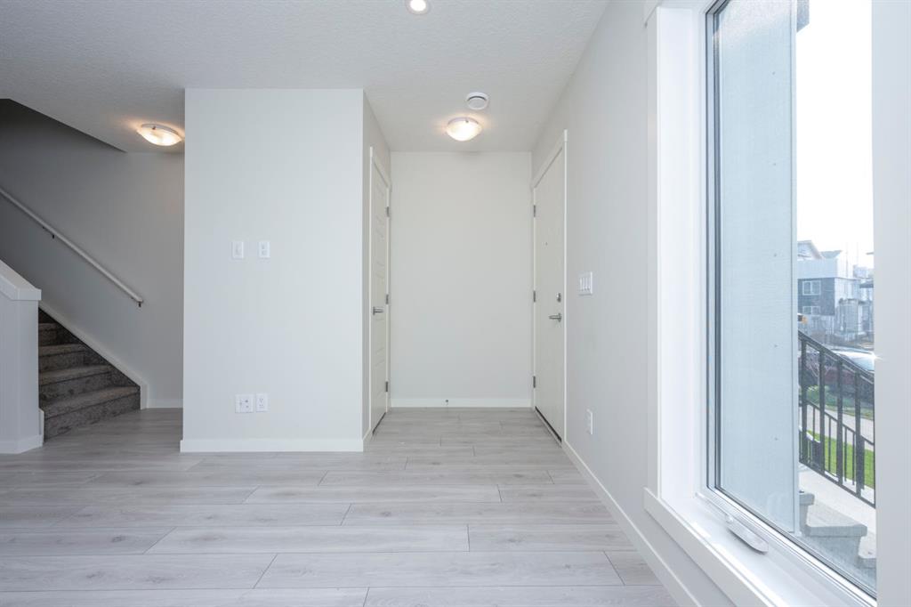 Picture for 412 Seton Circle SE