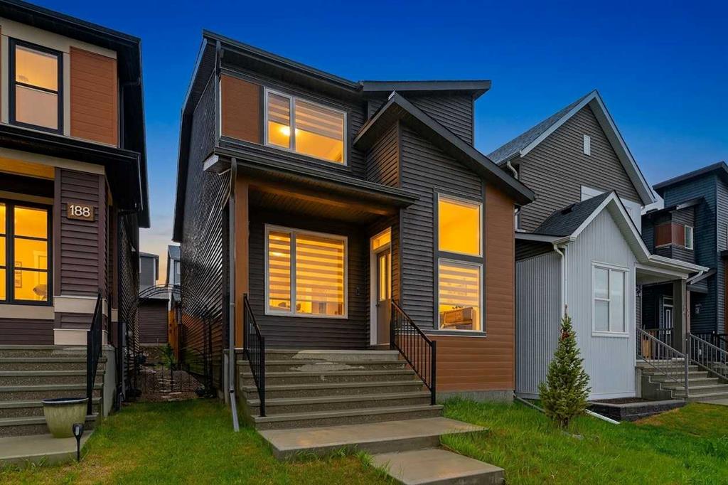 Picture for 184 Rowmont Boulevard NW