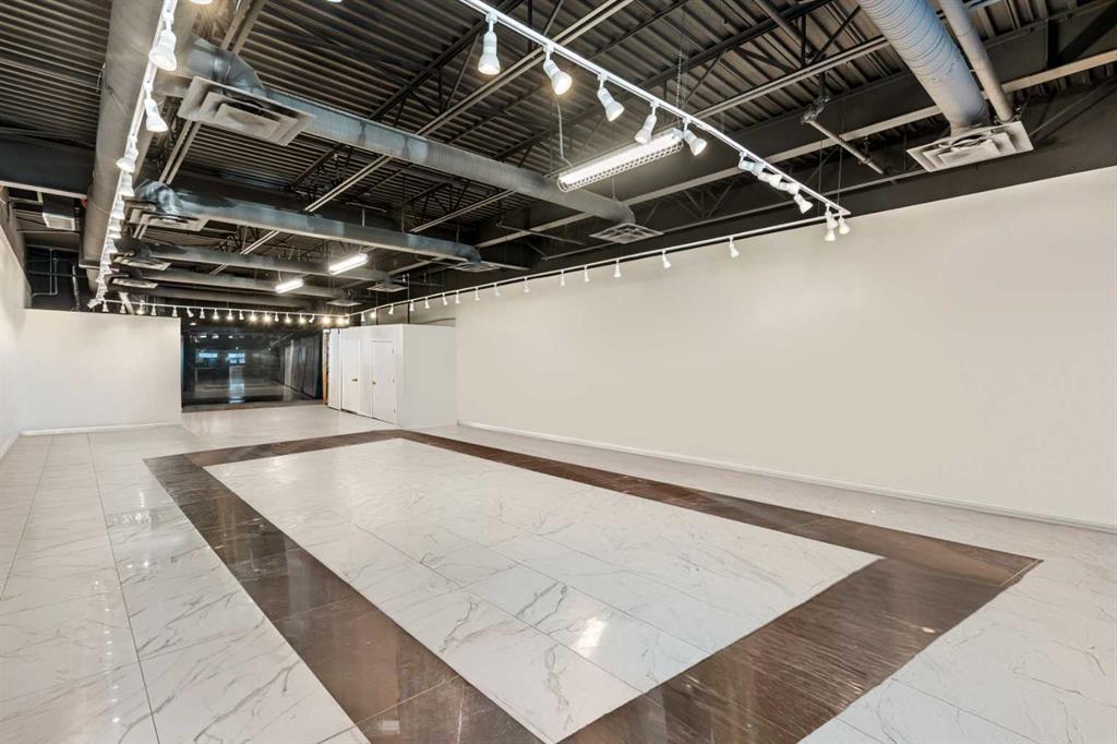 Picture for 53, 3131 27 Street NE