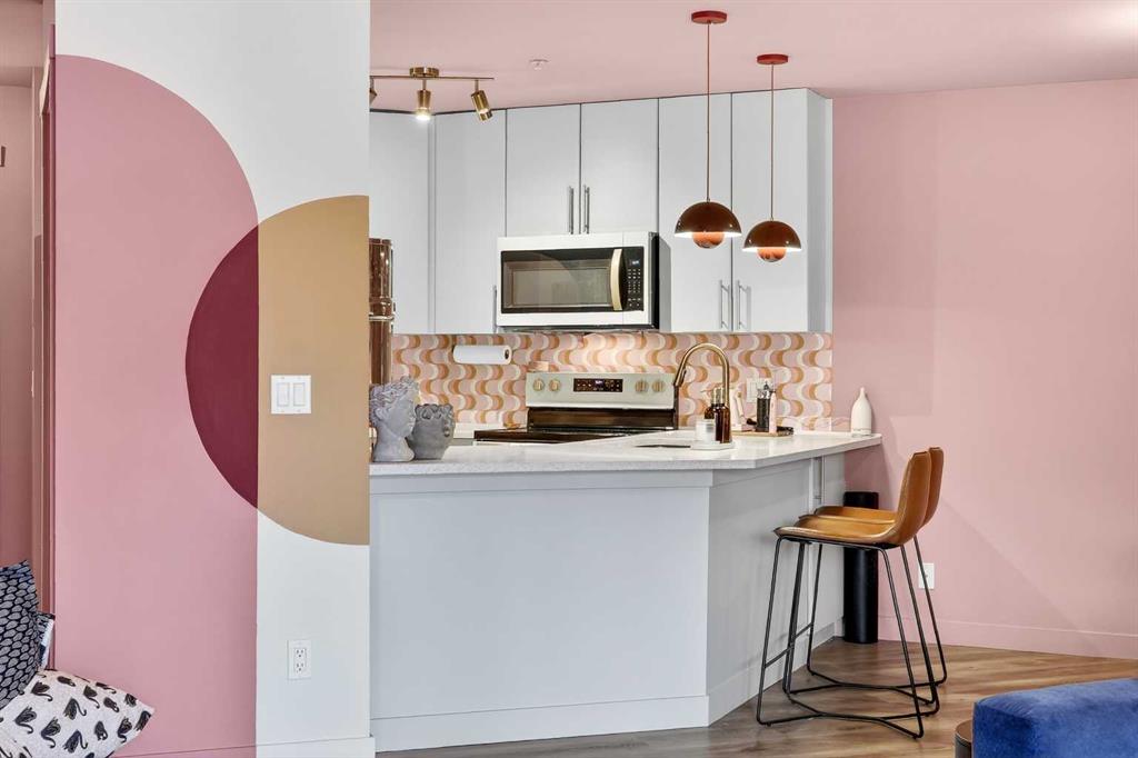 Picture for 218, 25 Richard Place SW