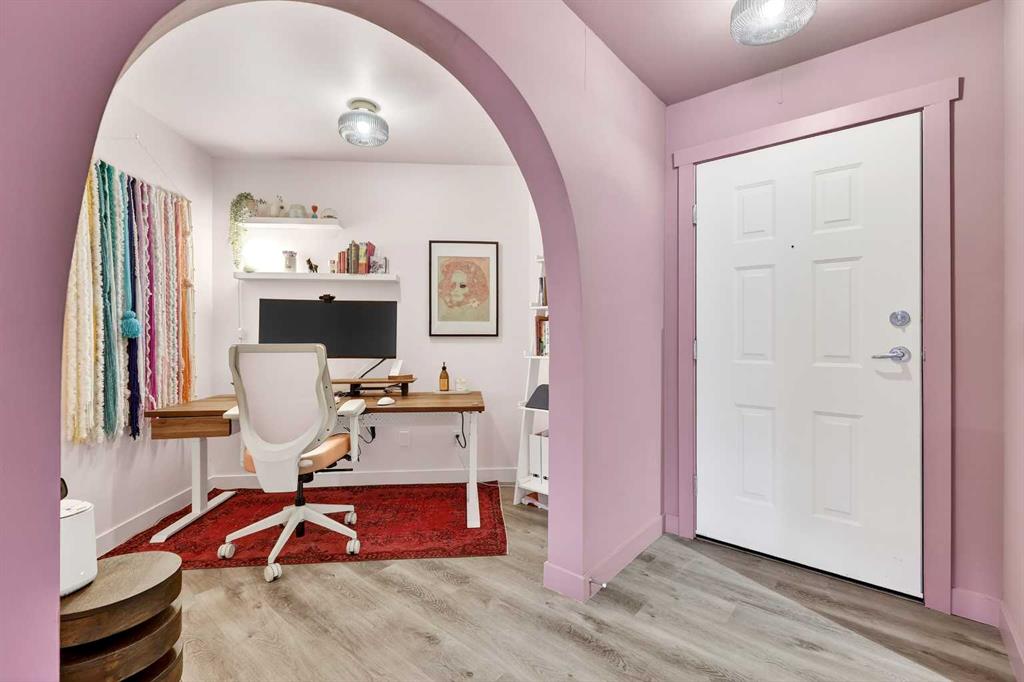 Picture for 218, 25 Richard Place SW