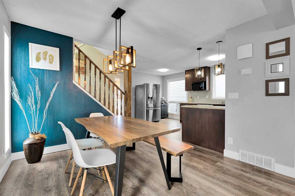 Picture for 44 Strathclair Rise SW