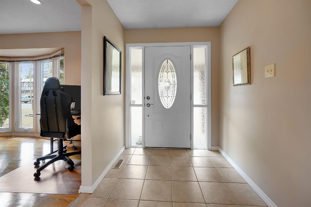 Picture for 1102 Lake Christina Way SE