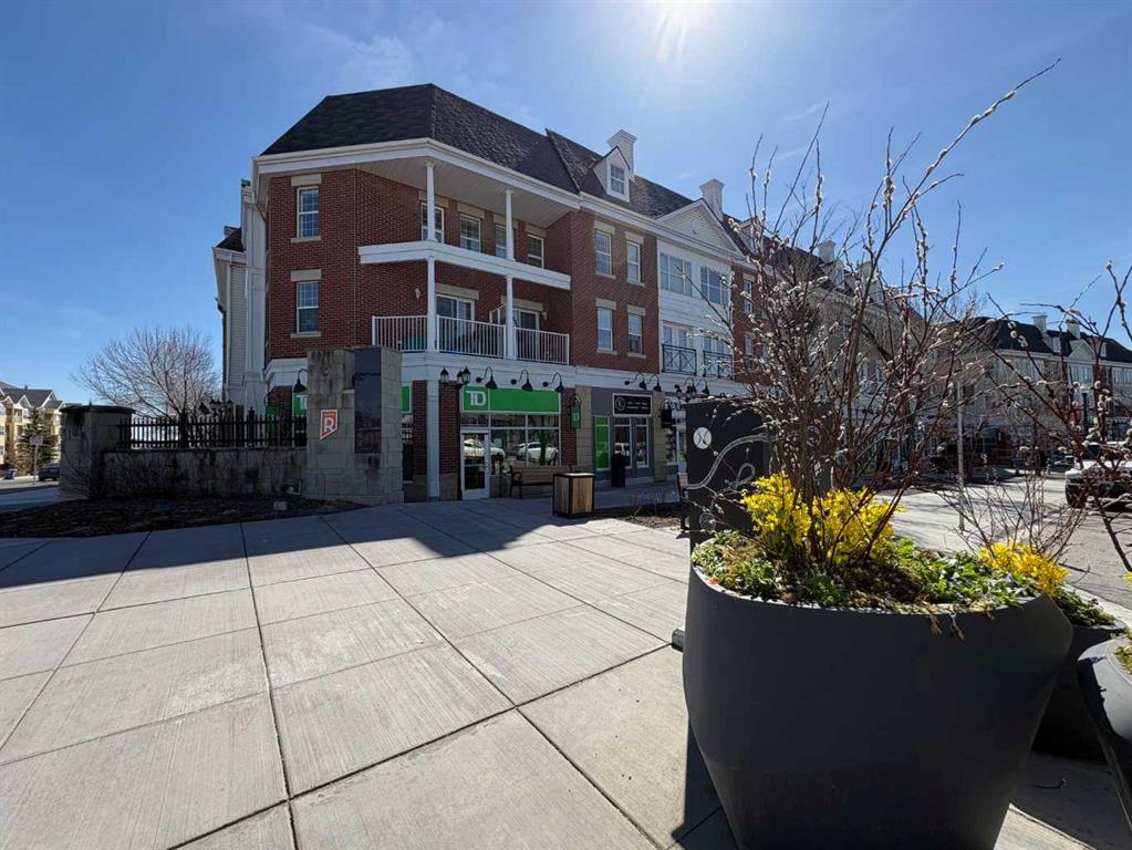 Picture for 321, 2233 34 Avenue SW