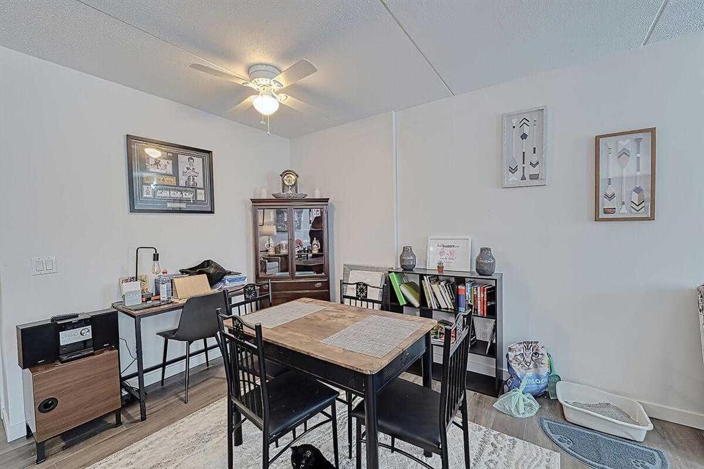 Picture for 1101, 2200 Woodview Drive SW