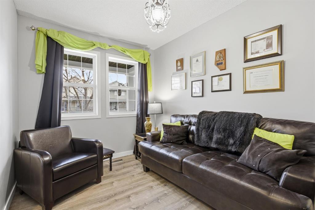 Picture for 44 Cimarron Grove Way 