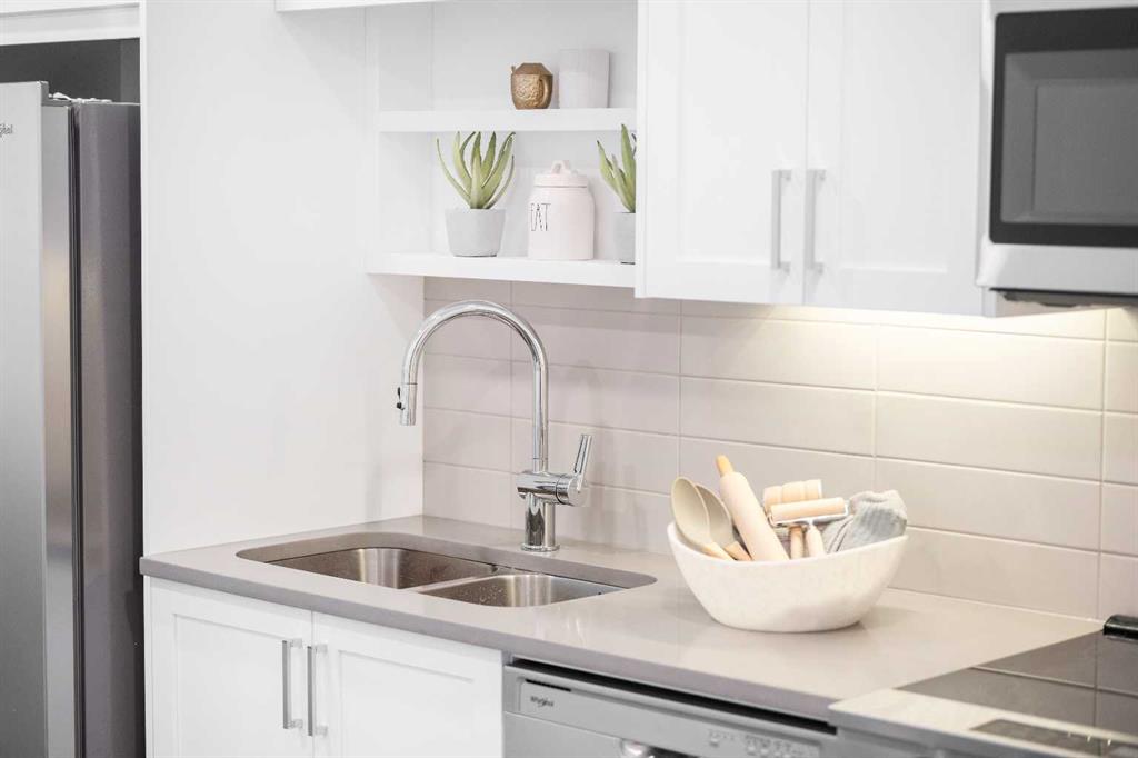 Picture for 301, 3107 Warren Street NW