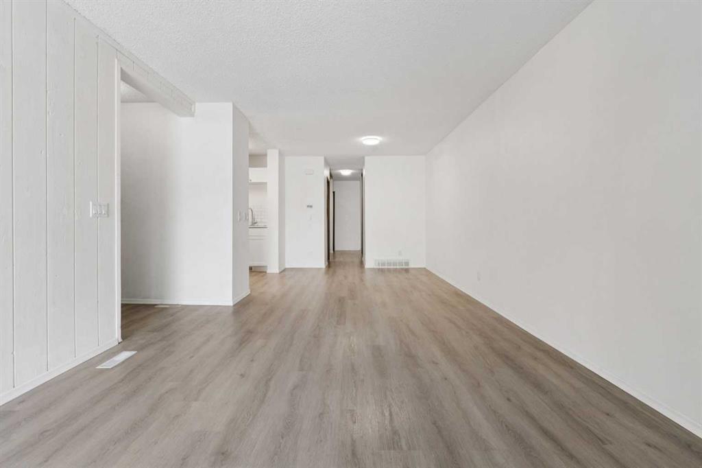 Picture for 1411, 3500 Varsity Drive NW