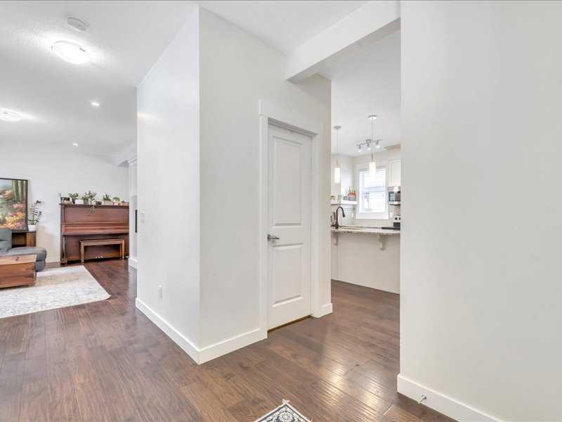 Picture for 201 Rainbow Falls Glen 