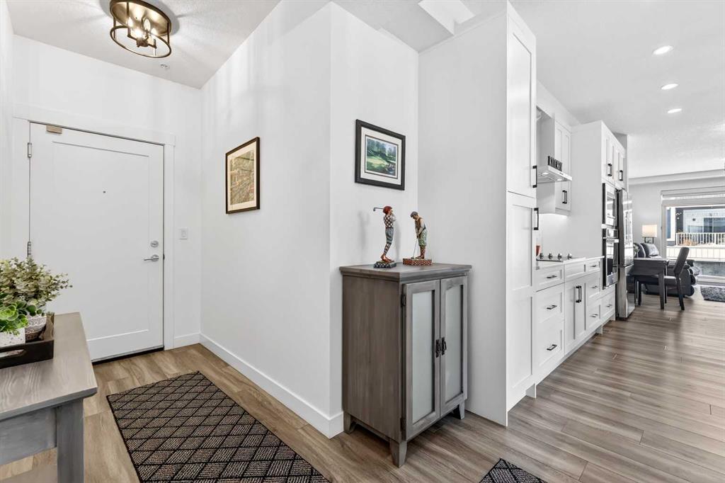 Picture for 122, 400 Auburn Meadows Common SE