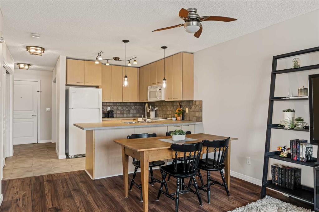 Picture for 209, 5115 Richard Road SW