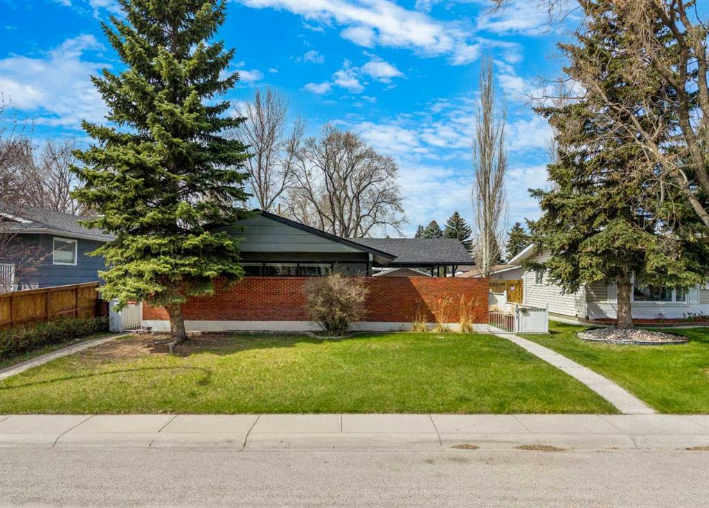 Picture for 191 Maple Court Crescent SE