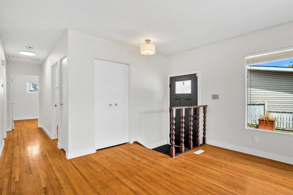 Picture for 191 Maple Court Crescent SE