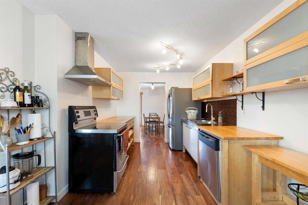 Picture for 84 Abingdon Crescent NE