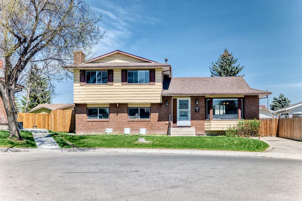 Picture for 28 Rundlelawn Place NE