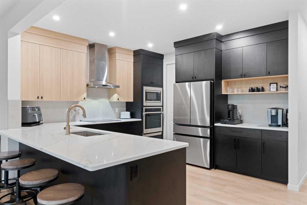 Picture for 500 Cranbrook Gardens SE