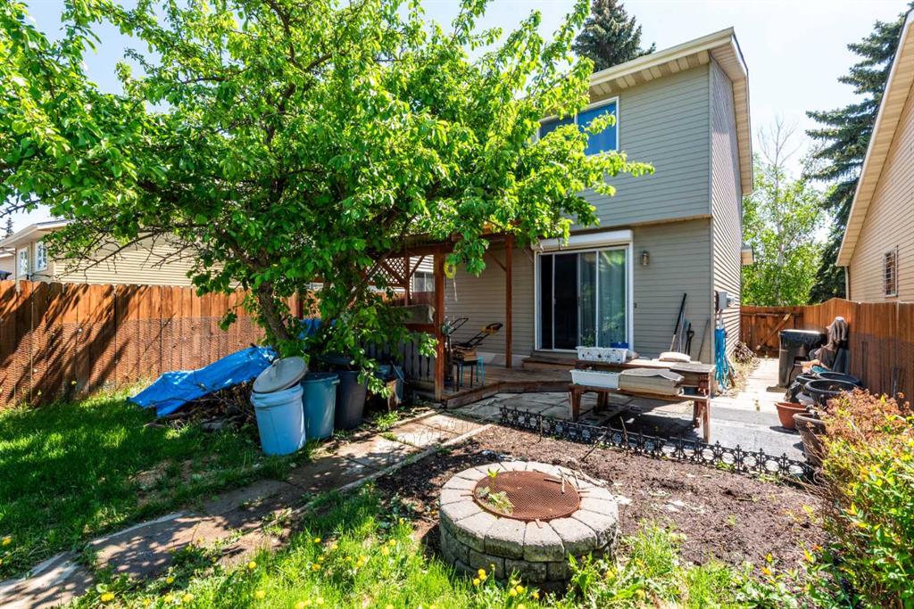 Picture for 167 Erin Mount Place SE