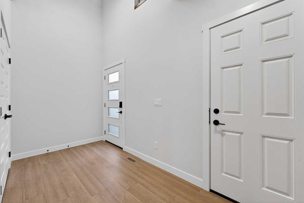 Picture for 27 Homestead Gardens NE