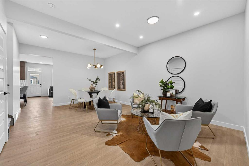 Picture for 27 Homestead Gardens NE