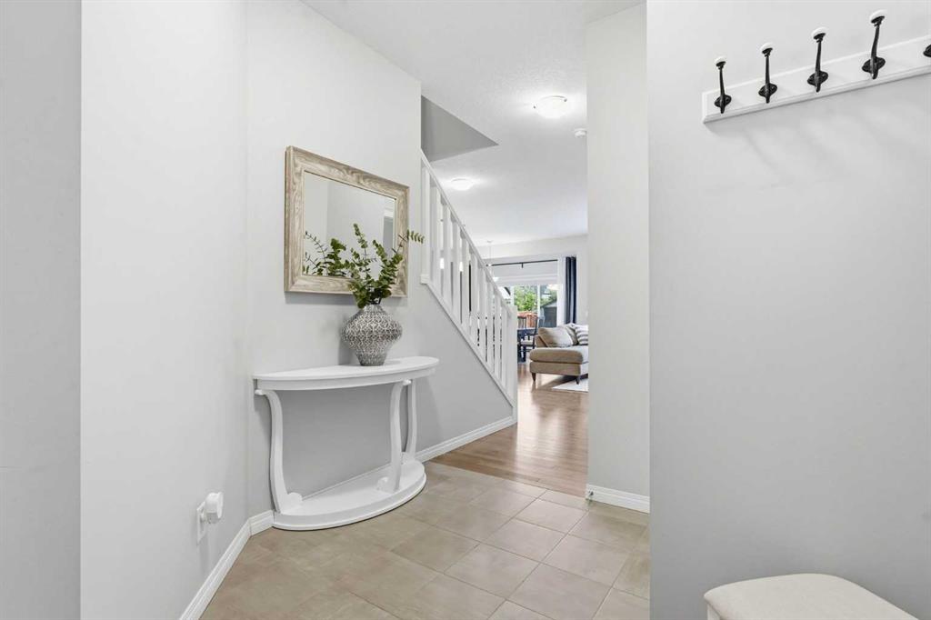 Picture for 66 Masters Place SE