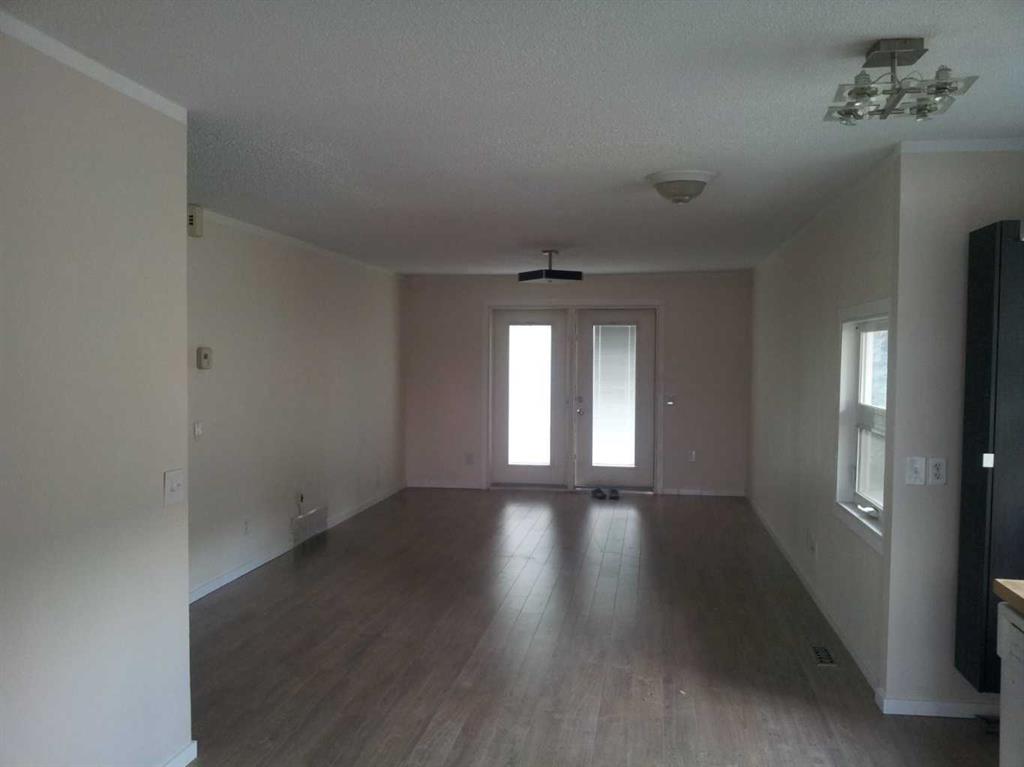 Picture for 3256 Doverville Crescent SE