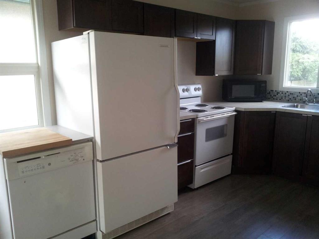 Picture for 3256 Doverville Crescent SE