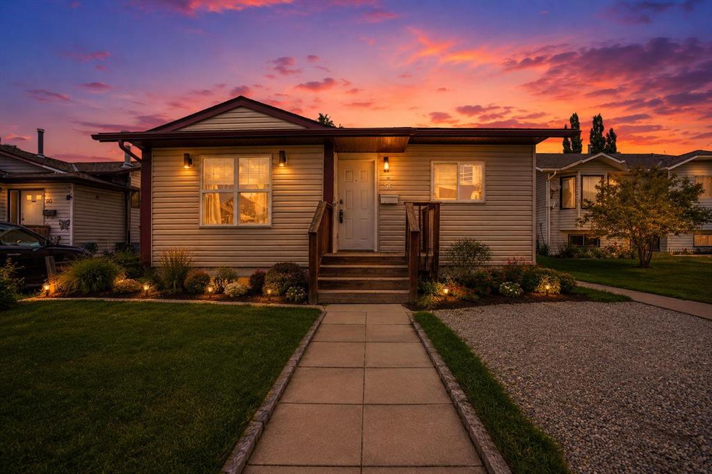 Picture for 56 Fallingworth Bay NE