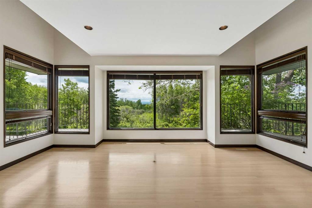 Picture for 237 Escarpment Drive 