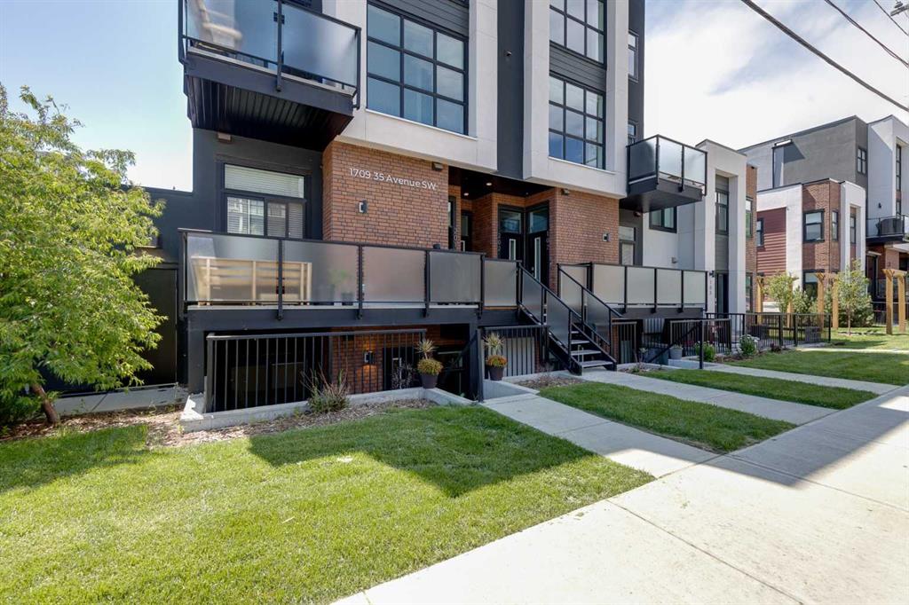 Picture for 11, 1709 35 Avenue SW