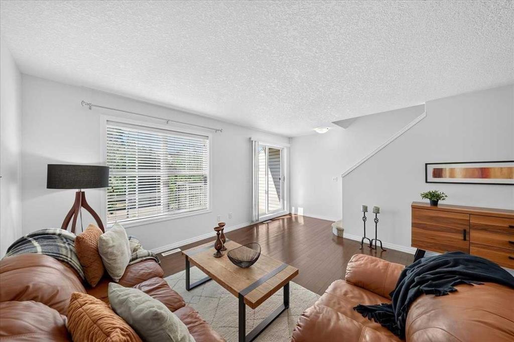 Picture for 38 Cranford Drive SE
