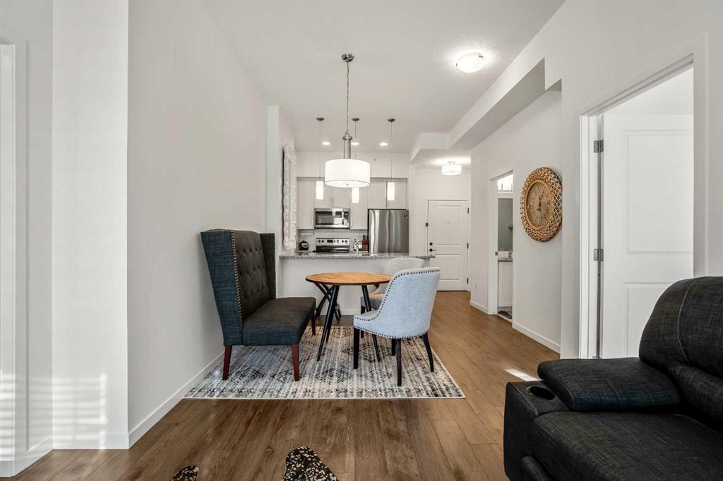 Picture for 402, 30 Mahogany Mews SE https://www.cirrealty.ca/reb/creb/65/A2266765_18.jpg