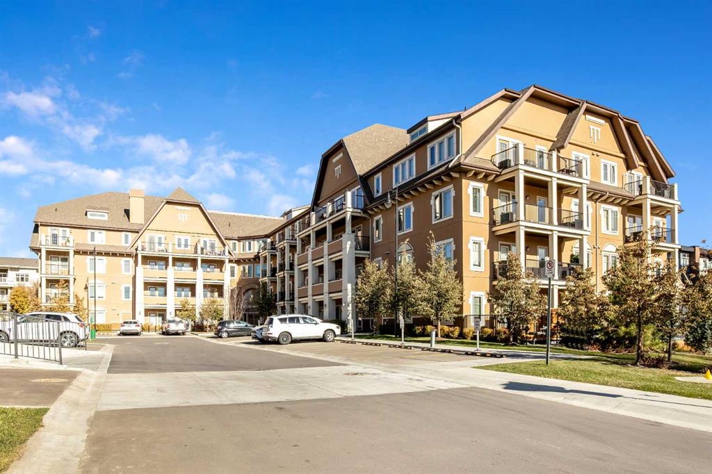 Picture for 402, 30 Mahogany Mews SE Picture for 402, 30 Mahogany Mews SE