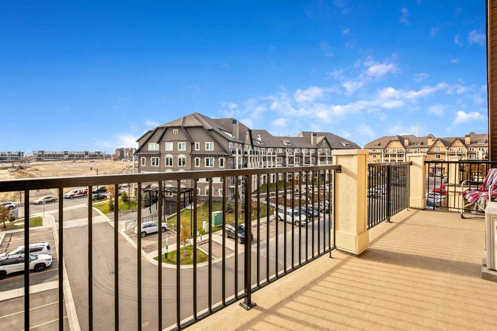 Picture for 402, 30 Mahogany Mews SE Picture for 402, 30 Mahogany Mews SE