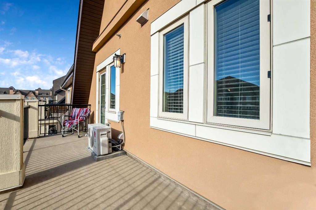 Picture for 402, 30 Mahogany Mews SE Picture for 402, 30 Mahogany Mews SE