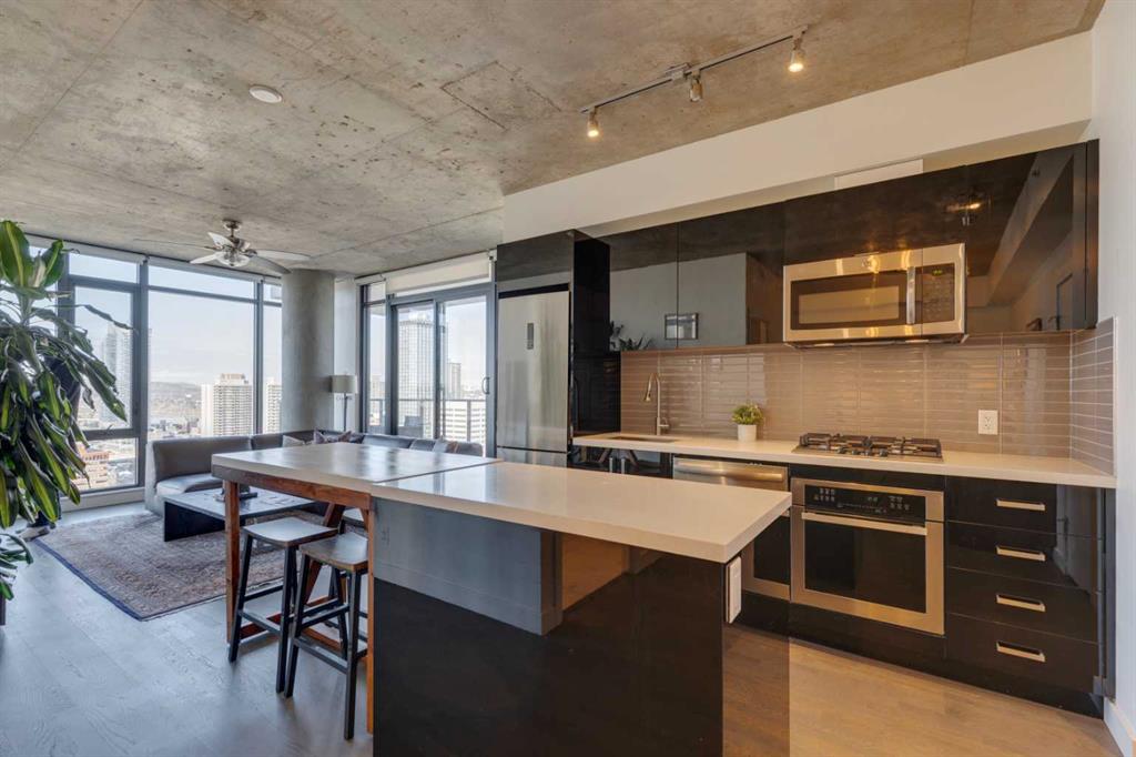 Picture for 1903, 1010 6 Street SW