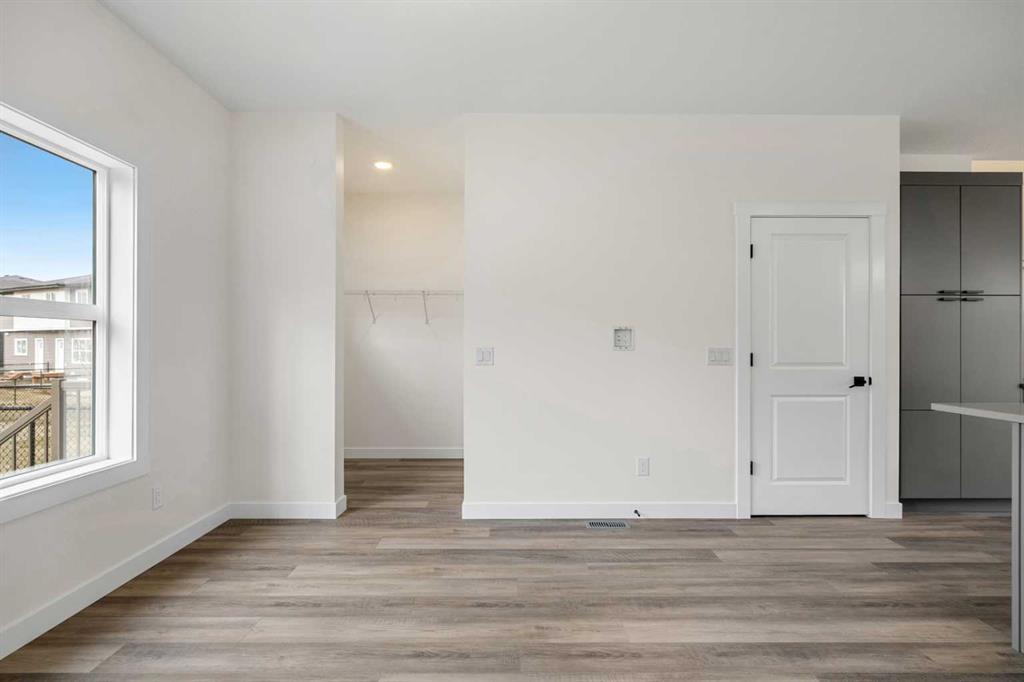 Picture for 1206, 525 River Heights Drive 