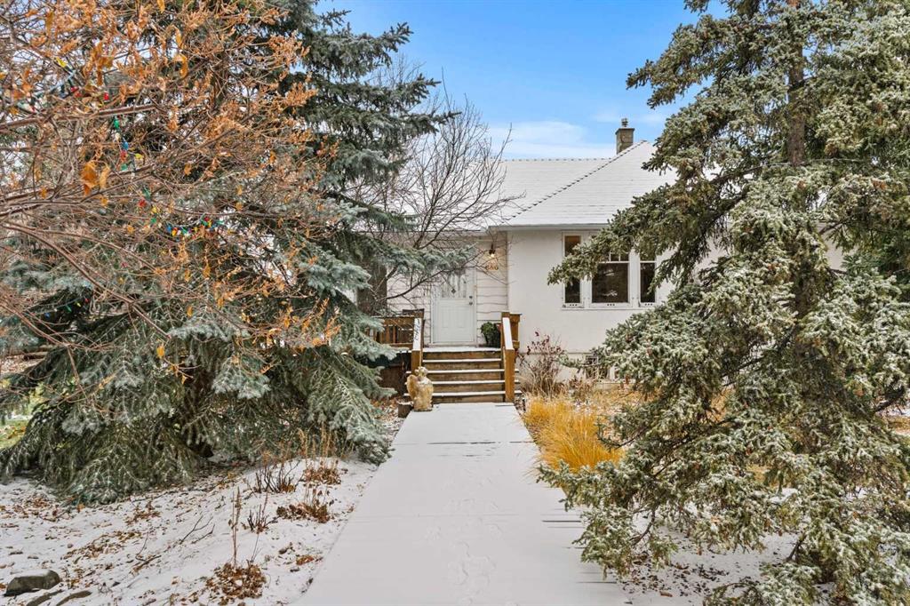 Picture for 656 Royalite Way SE