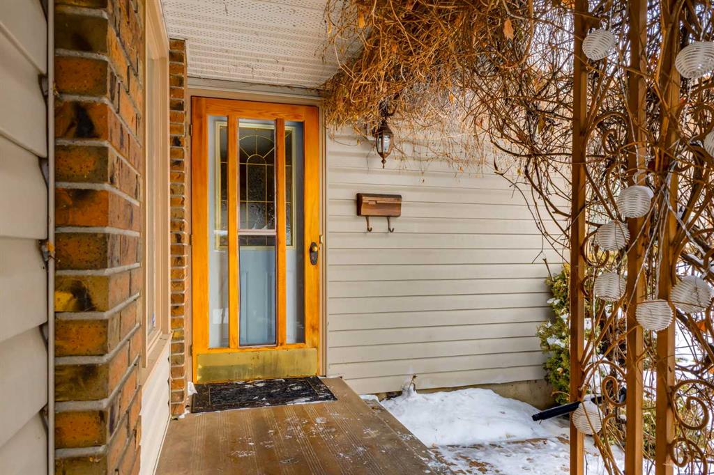 Picture for 21 Midridge Green SE