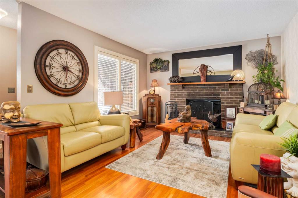 Picture for 21 Midridge Green SE