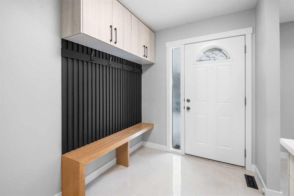 Picture for 5, 5520 1 Avenue SE