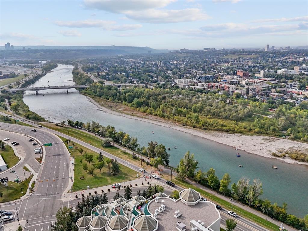 Picture for 407, 1121 6 Avenue SW