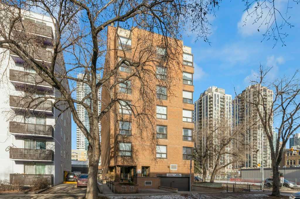 Picture for 402, 1202 13 Avenue SW