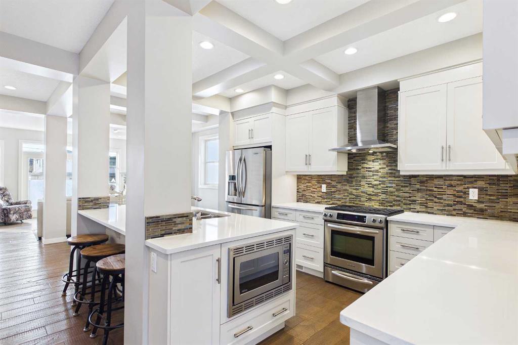 Picture for 4827 22 Avenue NW