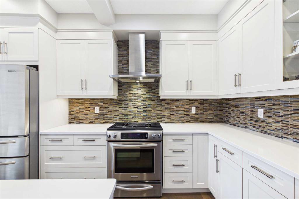 Picture for 4827 22 Avenue NW