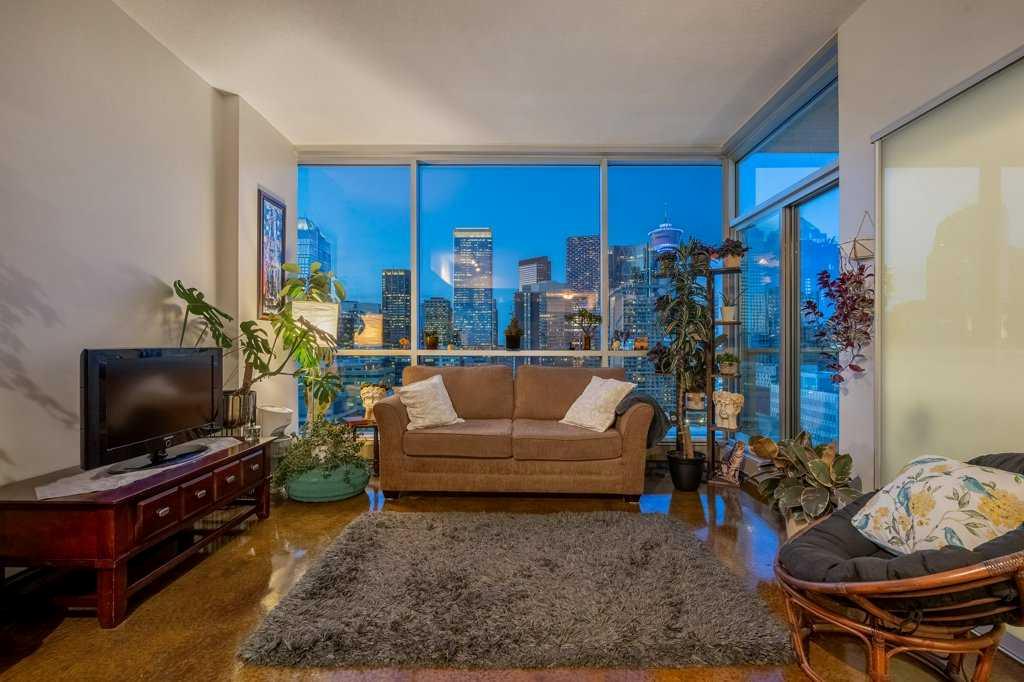 Picture for 1703, 135 13 Avenue SW