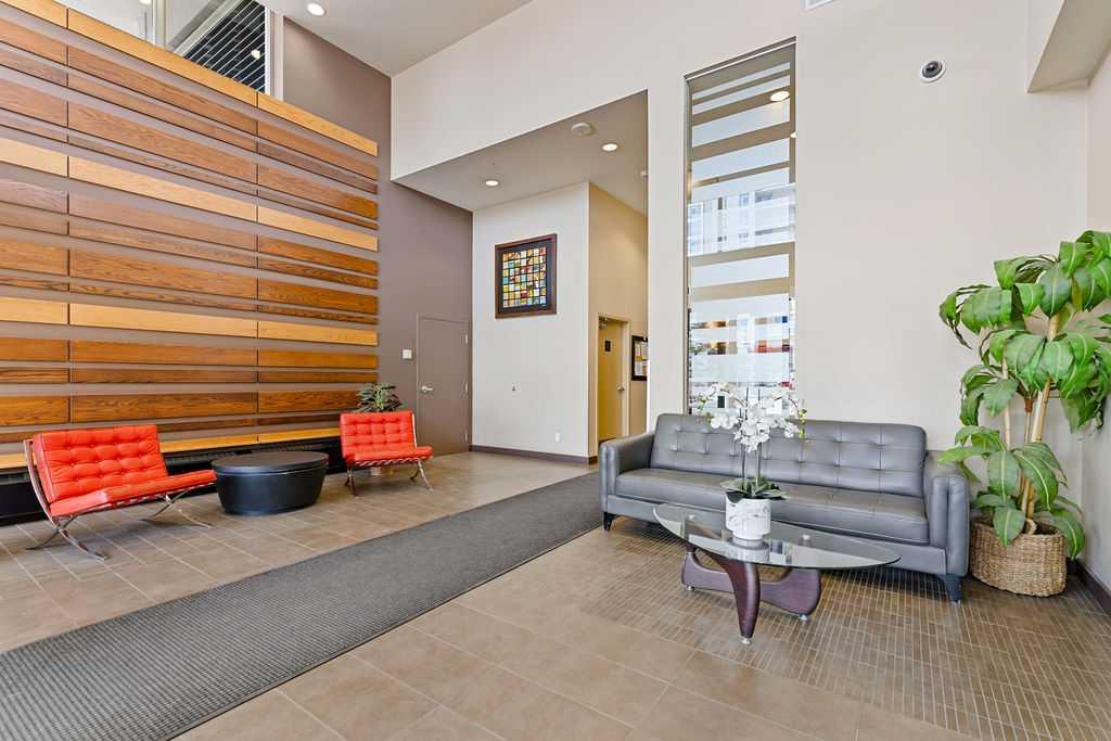 Picture for 2202, 55 Spruce Place SW