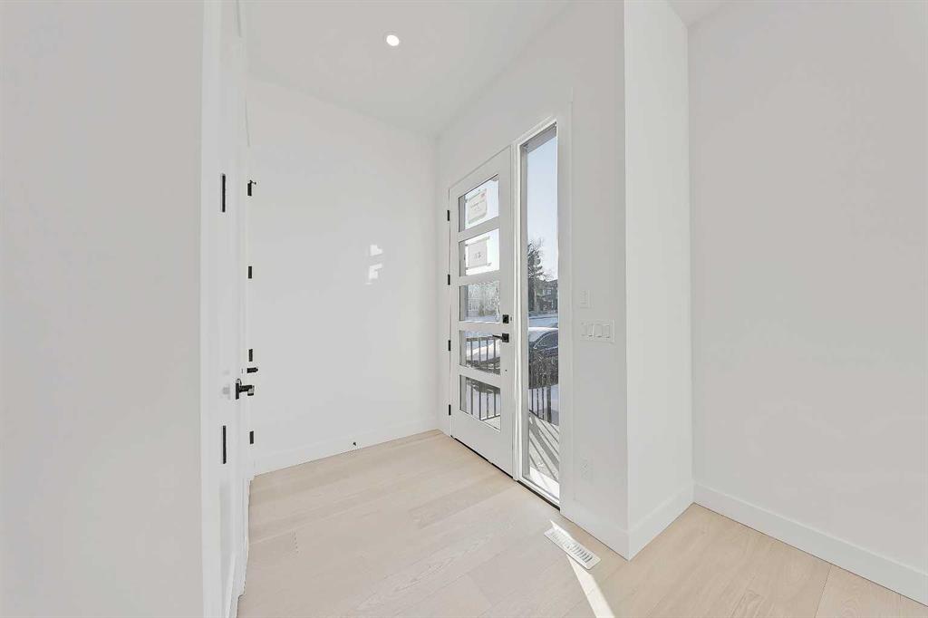 Picture for 3536 43 Street SW